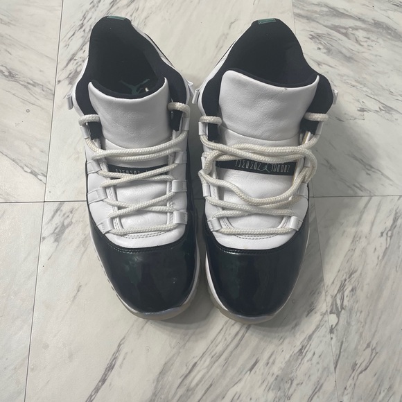 Air Jordan 11 Retro Low Emerald Easter sneakers